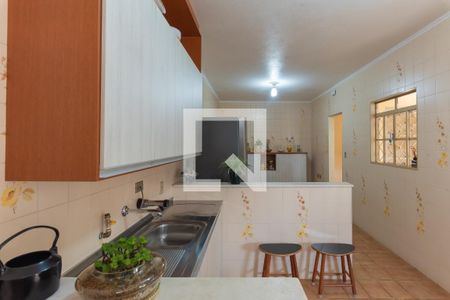 Casa à venda com 280m², 3 quartos e 2 vagas Casa à venda com 280m², 3 quartos e 2 vagasCasa dos -Cozinha