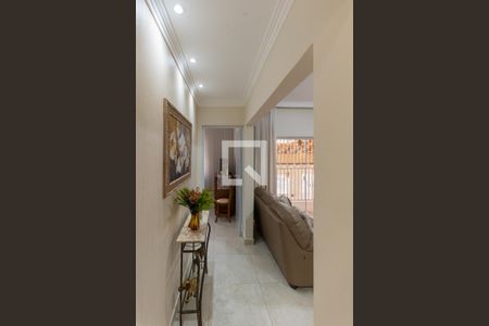 Casa à venda com 280m², 3 quartos e 2 vagas Casa à venda com 280m², 3 quartos e 2 vagasSala