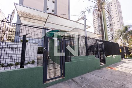 Apartamento à venda com 60m², 2 quartos e 1 vaga Apartamento à venda com 60m², 2 quartos e 1 vagaFachada