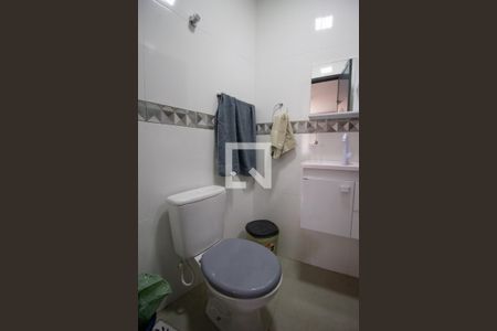 Lavabo de casa de condomínio para alugar com 2 quartos, 84m² em Vargem Grande, Rio de Janeiro