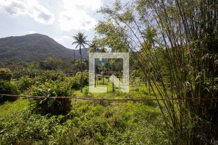 Vista da Suíte 1 de casa de condomínio para alugar com 2 quartos, 84m² em Vargem Grande, Rio de Janeiro