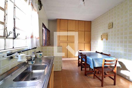 Casa à venda com 340m², 3 quartos e 4 vagasCasa 1 - Cozinha