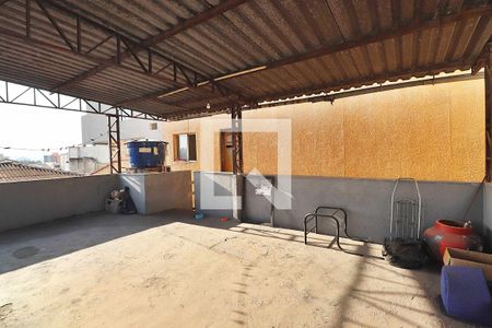 Casa à venda com 340m², 3 quartos e 4 vagasTerraço