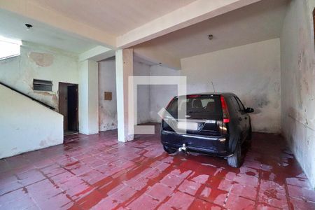 Casa à venda com 340m², 3 quartos e 4 vagasGaragem casa 1