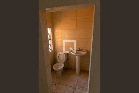 Casa à venda com 87m², 3 quartos e 3 vagasBanheiro de Serviço