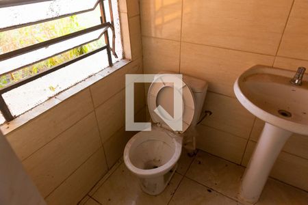 Casa à venda com 87m², 3 quartos e 3 vagasDetalhe Banheiro de Serviço