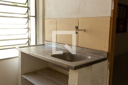 Casa à venda com 87m², 3 quartos e 3 vagasDetalhe da area de serviço