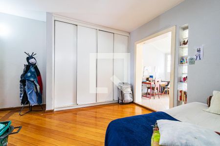 Casa para alugar com 400m², 5 quartos e 2 vagas Casa para alugar com 400m², 5 quartos e 2 vagasSuíte
