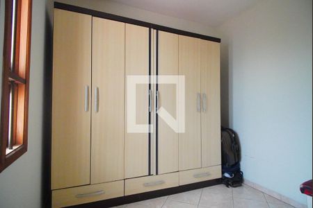 Casa à venda com 200m², 3 quartos e 1 vagacloset