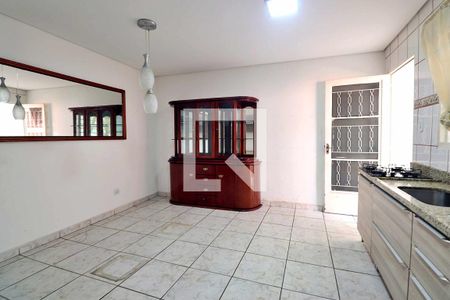 Casa à venda com 180m², 2 quartos e 1 vagaCozinha