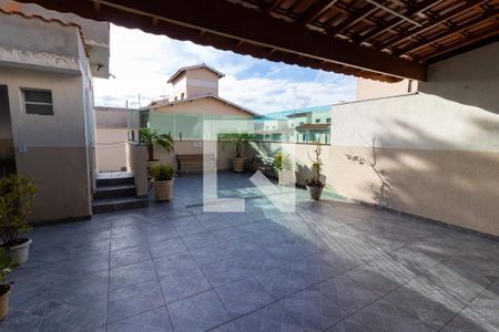 Casa de condomínio à venda com 60m², 2 quartos e 1 vaga Casa de condomínio à venda com 60m², 2 quartos e 1 vagaÁrea comum - Churrasqueira