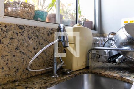 Casa à venda com 170m², 4 quartos e 3 vagas Casa à venda com 170m², 4 quartos e 3 vagasCozinha