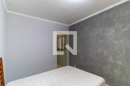 Casa à venda com 170m², 4 quartos e 3 vagas Casa à venda com 170m², 4 quartos e 3 vagasEdícula - Quarto