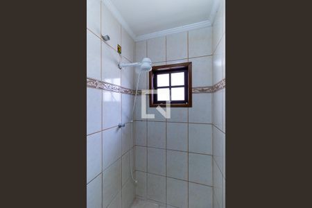 Casa à venda com 170m², 4 quartos e 3 vagas Casa à venda com 170m², 4 quartos e 3 vagasEdícula - Banheiro