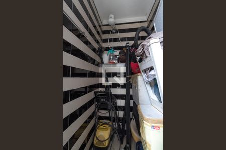 Casa à venda com 250m², 3 quartos e 2 vagasBanheiro 3