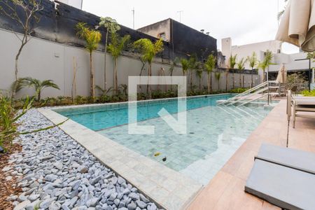 Apartamento à venda com 27m², 1 quarto e sem vagaÁrea comum - Piscina