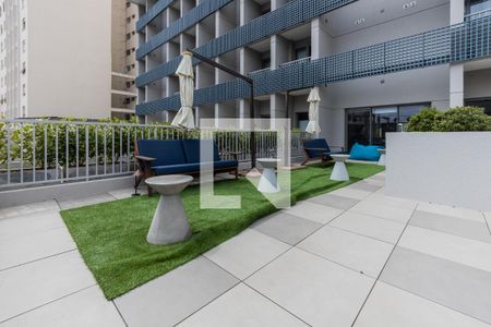 Apartamento à venda com 27m², 1 quarto e sem vagaÁrea comum - Salão de festas