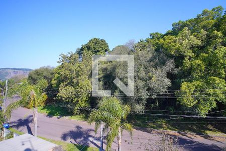 Casa à venda com 400m², 3 quartos e 6 vagasVista