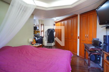 Casa à venda com 400m², 3 quartos e 6 vagasSuíte