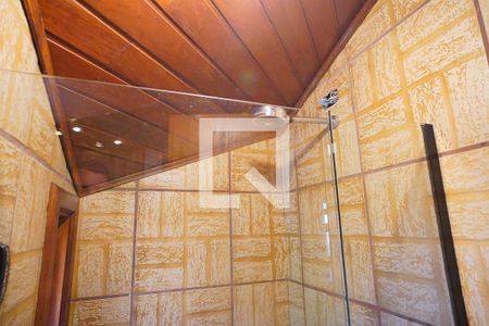 Casa à venda com 400m², 3 quartos e 6 vagasBanheiro 2