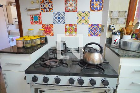 Casa à venda com 400m², 3 quartos e 6 vagasCozinha