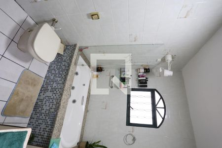 Casa à venda com 330m², 4 quartos e 3 vagasBanheiro 1 - Casa 1