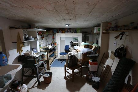 Casa à venda com 330m², 4 quartos e 3 vagasPorão