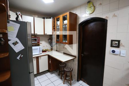 Casa à venda com 330m², 4 quartos e 3 vagasCozinha - Casa 1