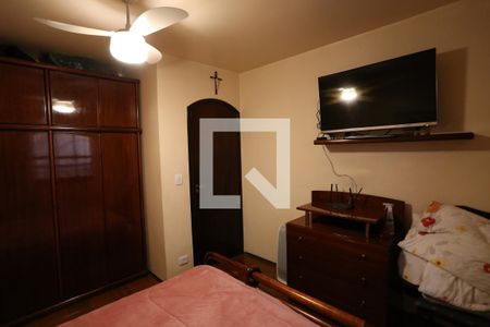 Casa à venda com 330m², 4 quartos e 3 vagasQuarto 1 - Casa 1