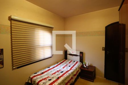 Casa à venda com 330m², 4 quartos e 3 vagasQuarto 2 - Casa 1