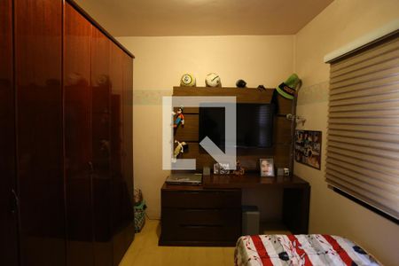 Casa à venda com 330m², 4 quartos e 3 vagasQuarto 2 - Casa 1