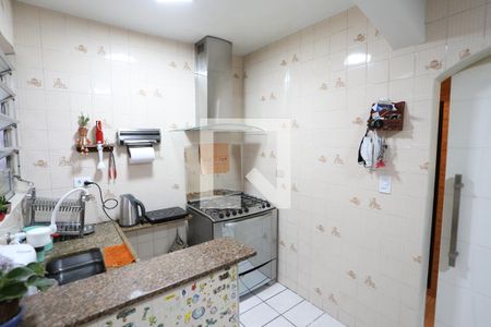 Casa à venda com 330m², 4 quartos e 3 vagasCozinha - Casa 1