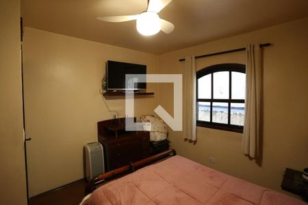 Casa à venda com 330m², 4 quartos e 3 vagasQuarto 1 - Casa 1