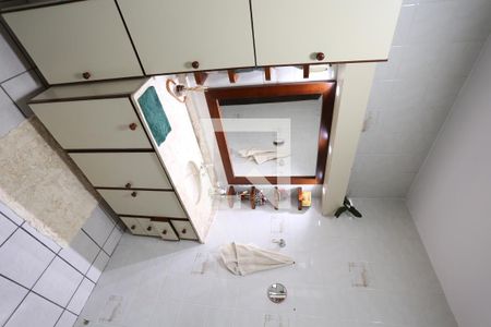 Casa à venda com 330m², 4 quartos e 3 vagasBanheiro 1 - Casa 1