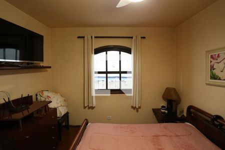 Casa à venda com 330m², 4 quartos e 3 vagasQuarto 1 - Casa 1