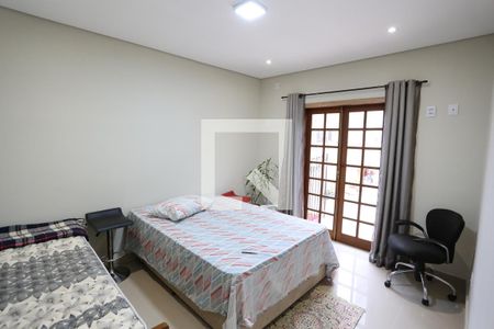 Casa à venda com 330m², 4 quartos e 3 vagasQuarto - Casa 2