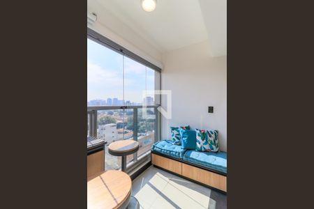 Studio à venda com 30m², 1 quarto e sem vagaVaranda