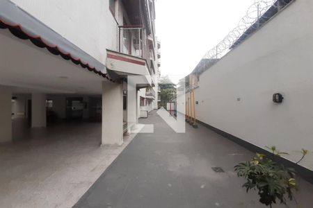 Apartamento à venda com 165m², 3 quartos e 1 vaga Apartamento à venda com 165m², 3 quartos e 1 vagaÁrea comum - Playground