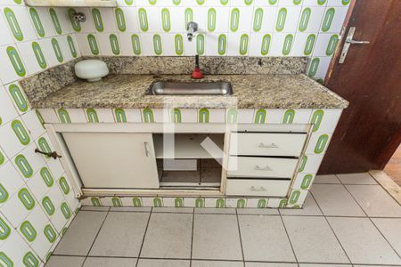 Apartamento à venda com 110m², 3 quartos e 1 vaga Apartamento à venda com 110m², 3 quartos e 1 vagaArmário da Cozinha