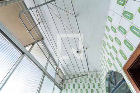 Apartamento à venda com 110m², 3 quartos e 1 vaga Apartamento à venda com 110m², 3 quartos e 1 vagaVaral