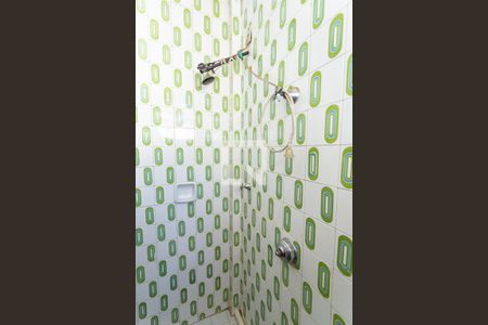 Apartamento à venda com 110m², 3 quartos e 1 vaga Apartamento à venda com 110m², 3 quartos e 1 vagaBanheiro de Serviço