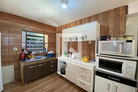 Casa à venda com 140m², 2 quartos e 2 vagasCozinha