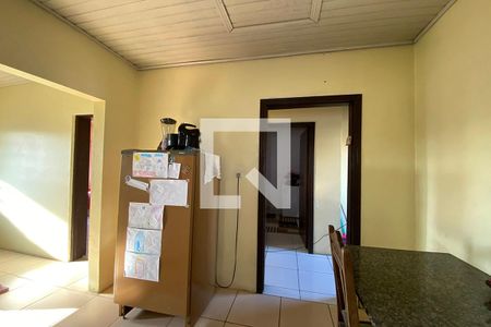 Casa à venda com 140m², 2 quartos e 2 vagasCozinha e Área de Serviço