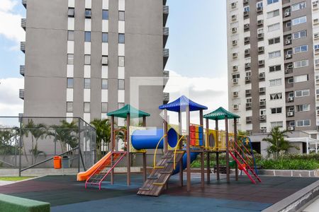 Apartamento à venda com 75m², 2 quartos e 1 vaga Apartamento à venda com 75m², 2 quartos e 1 vagaÁrea Comum - Playground