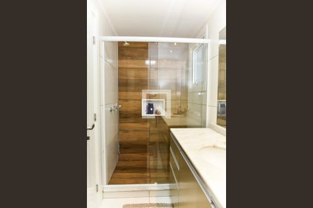 Apartamento à venda com 75m², 2 quartos e 1 vaga Apartamento à venda com 75m², 2 quartos e 1 vagaBanheiro da Suíte