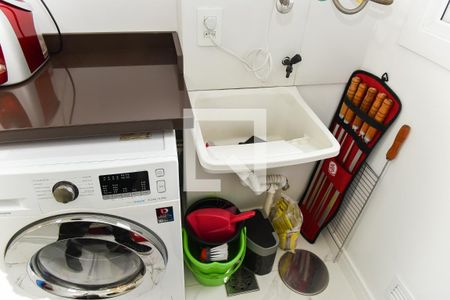 Apartamento à venda com 75m², 2 quartos e 1 vaga Apartamento à venda com 75m², 2 quartos e 1 vagaÁrea de Serviço