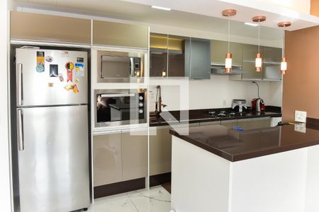 Apartamento à venda com 75m², 2 quartos e 1 vaga Apartamento à venda com 75m², 2 quartos e 1 vagaCozinha