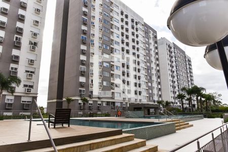 Apartamento à venda com 75m², 2 quartos e 1 vaga Apartamento à venda com 75m², 2 quartos e 1 vagaÁrea Comum - Piscina