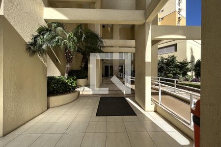 Apartamento à venda com 72m², 2 quartos e 1 vagaEntrada