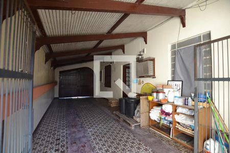 Casa à venda com 180m², 3 quartos e 3 vagasGaragem